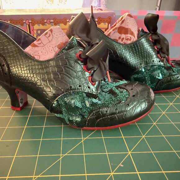 Irregular Choice Emerald Ribbon-Laced Heels Size 40 - Picture 2 of 6